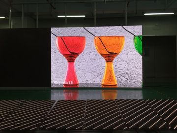 Μικρή εσωτερική οδηγημένη ενοίκιο επίδειξη εικονοκυττάρου P2.5, οδηγημένη στάδιο υψηλή γκρίζα κλίμακα επίδειξης